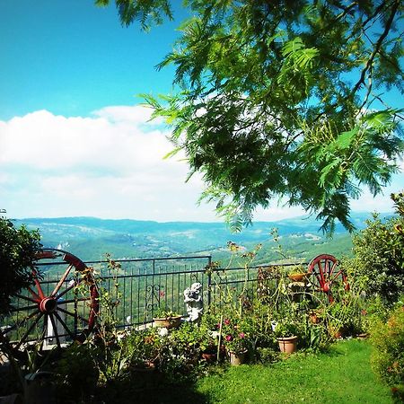 Guest House Il Borgo Di Sempronio Semproniano Exteriör bild