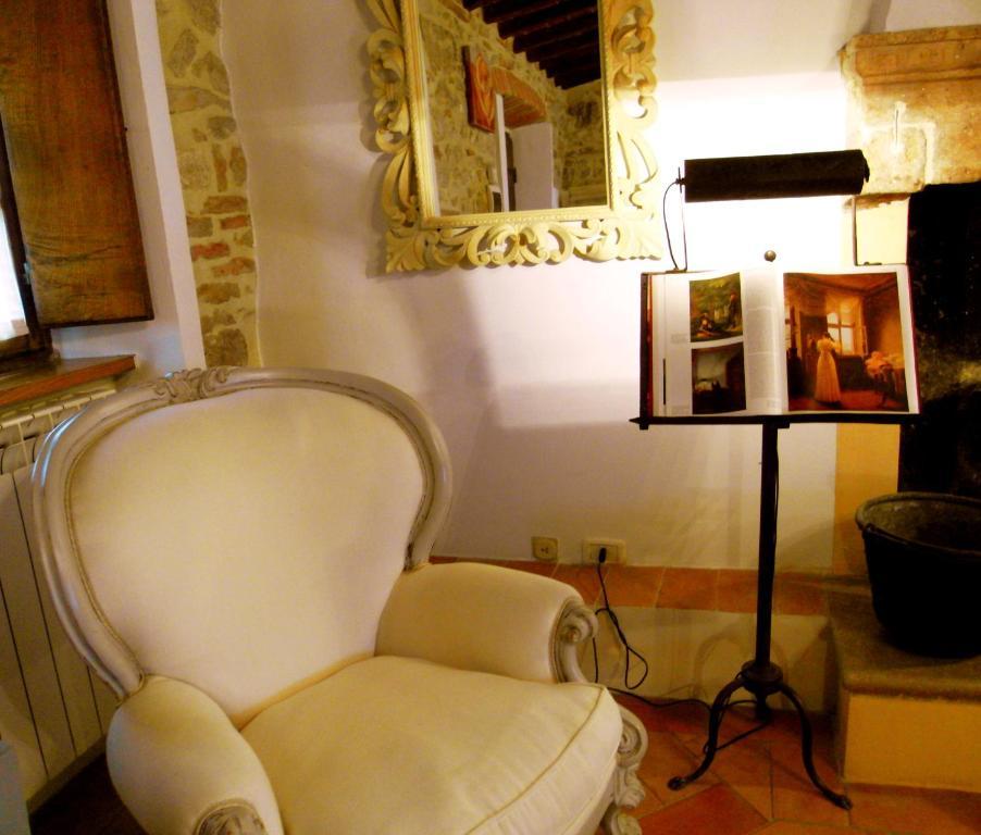 Guest House Il Borgo Di Sempronio Semproniano Rum bild