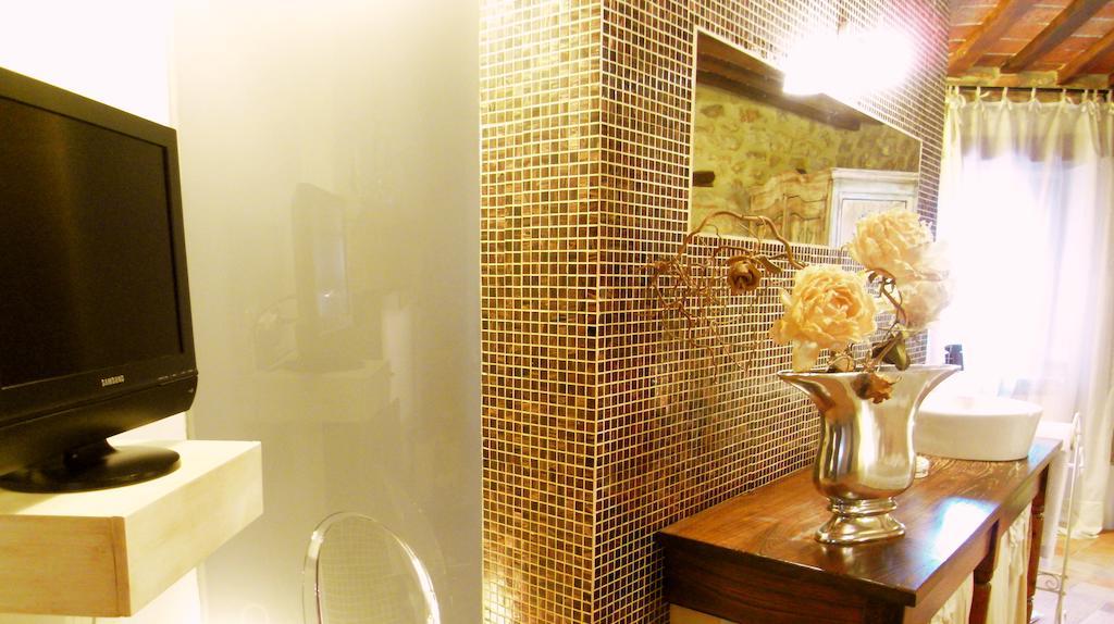 Guest House Il Borgo Di Sempronio Semproniano Rum bild